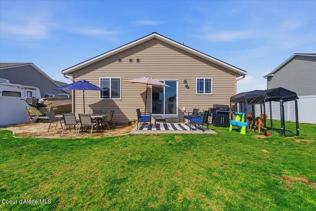 8830 N Mountainshire RD, Post Falls, ID 83854