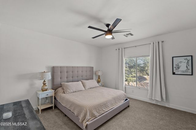 147 E Calle Puente Azul, Sahuarita, AZ 85629