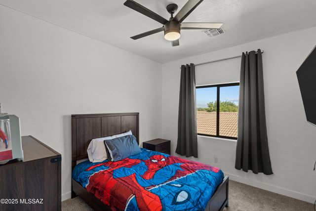 147 E Calle Puente Azul, Sahuarita, AZ 85629
