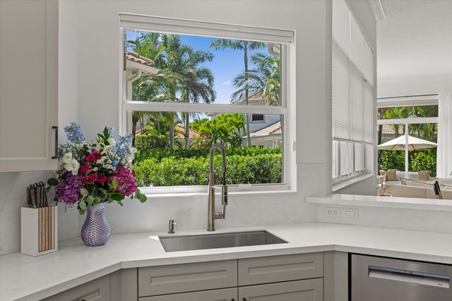 12171 Glen Bay Drive, Wellington, FL 33414