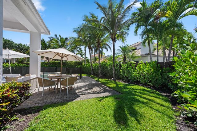 12171 Glen Bay Drive, Wellington, FL 33414