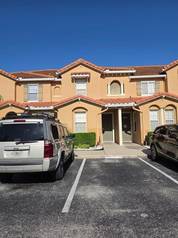 5520 PARADISE CAY CIRCLE, Kissimmee, FL 34746