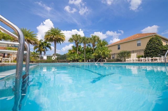 5520 PARADISE CAY CIRCLE, Kissimmee, FL 34746