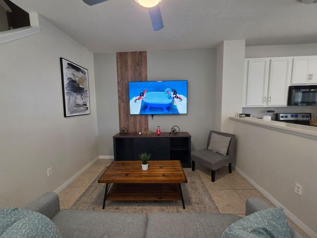 5520 PARADISE CAY CIRCLE, Kissimmee, FL 34746