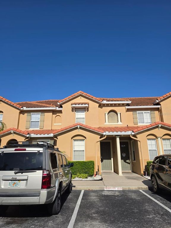 5520 PARADISE CAY CIRCLE, Kissimmee, FL 34746