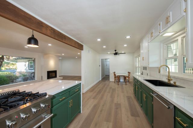 705 E Alamos, Fresno, CA 93704