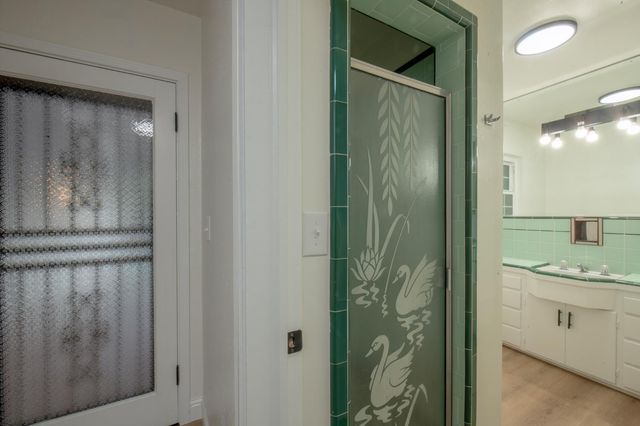 705 E Alamos, Fresno, CA 93704