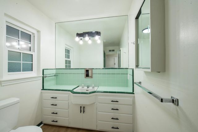 705 E Alamos, Fresno, CA 93704