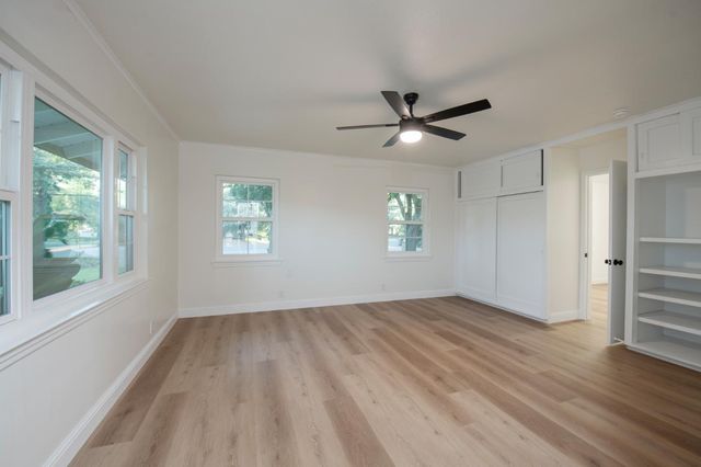 705 E Alamos, Fresno, CA 93704