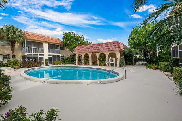 101 E Mcnab Rd 427, Pompano Beach, FL 33060