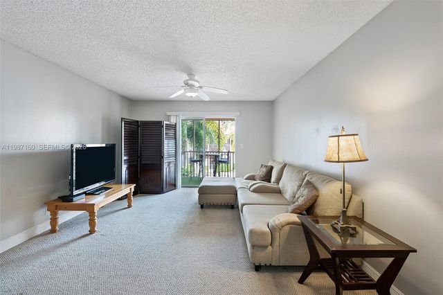 101 E Mcnab Rd 427, Pompano Beach, FL 33060