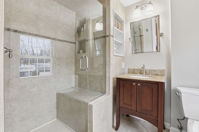 16 Heywood Road, Westford, MA 01886