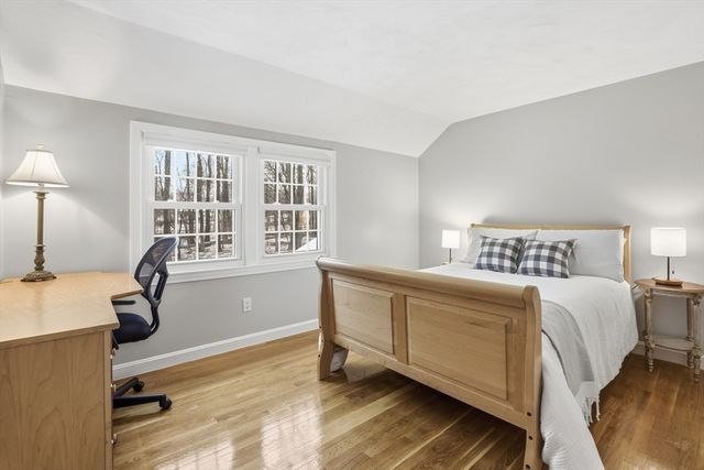 16 Heywood Road, Westford, MA 01886