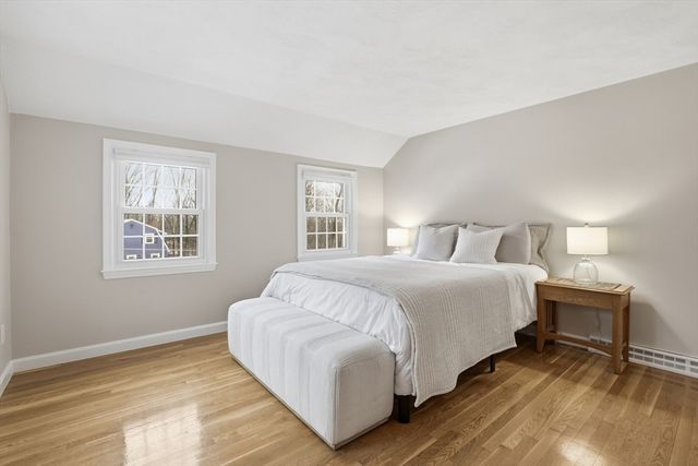 16 Heywood Road, Westford, MA 01886