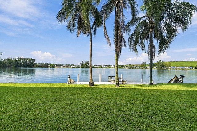 4311 CRYSTAL LAKE Drive 110, Deerfield Beach, FL 33064