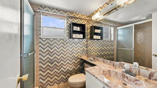 4311 CRYSTAL LAKE Drive 110, Deerfield Beach, FL 33064