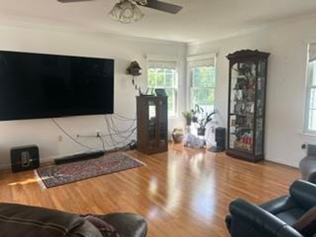 1948 Grigio, Bethlehem Twp, PA 18045