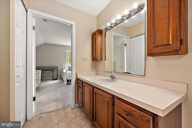 14 TRINITY PL, Ocean Pines, MD 21811