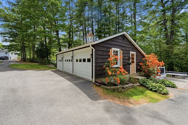 43 Flint Road, Tyngsborough, MA 01879