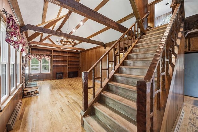 43 Flint Road, Tyngsborough, MA 01879