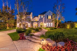 1008 N Country Club Drive, Simi Valley, CA 93065