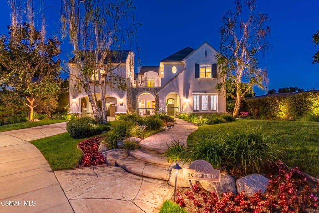 1008 N Country Club Drive, Simi Valley, CA 93065