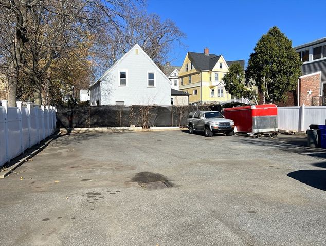 307-309 Clifton St, Malden, MA 02148