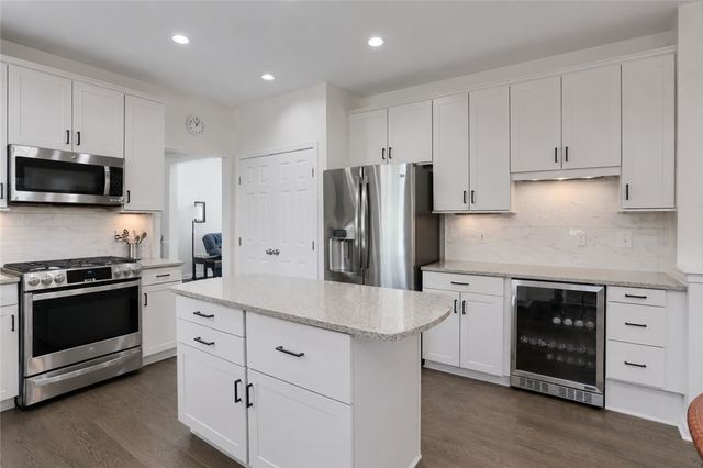 133 Hunter Drive, Cranberry Twp, PA 16066