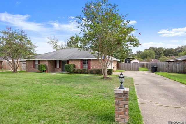 9944 Banway Dr, Central, LA 70739