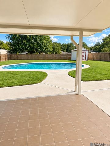 9944 Banway Dr, Central, LA 70739