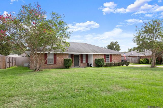 9944 Banway Dr, Central, LA 70739