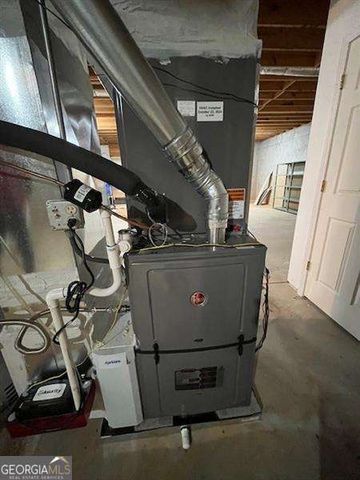 5052 Glaze Drive, Dunwoody, GA 30360