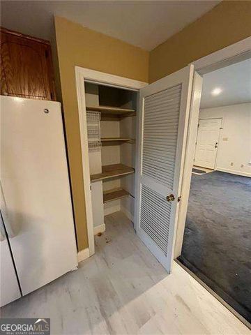 5052 Glaze Drive, Dunwoody, GA 30360