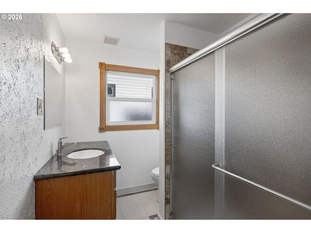 3604 Se 7TH Ave, Portland, OR 97202