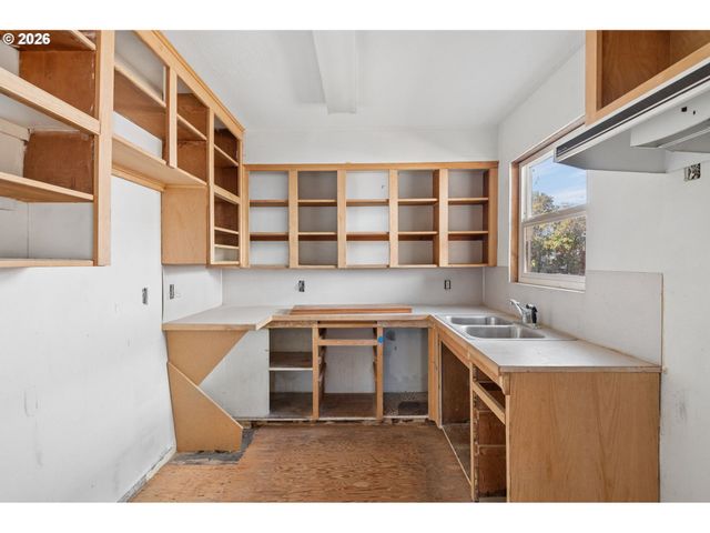 3604 Se 7TH Ave, Portland, OR 97202