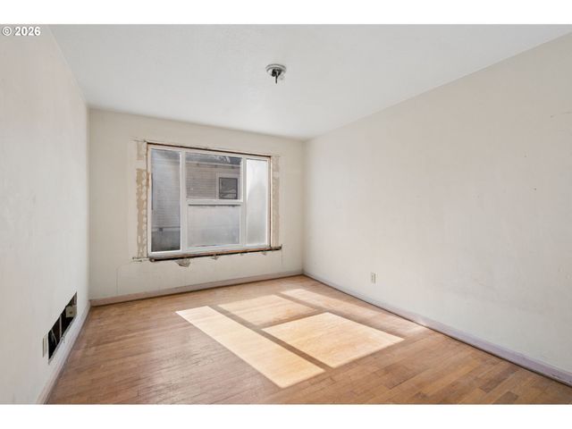 3604 Se 7TH Ave, Portland, OR 97202