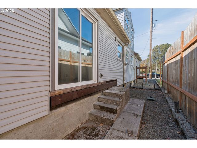 3604 Se 7TH Ave, Portland, OR 97202