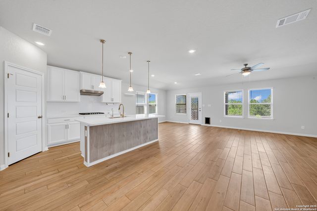 10206 Juniper Oaks, Boerne, TX 78006