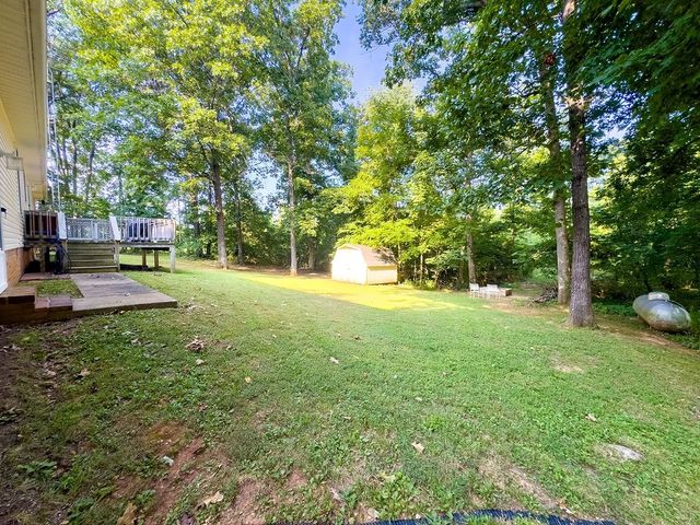 545 Quisenberry Ln, Hopkinsville, KY 42240