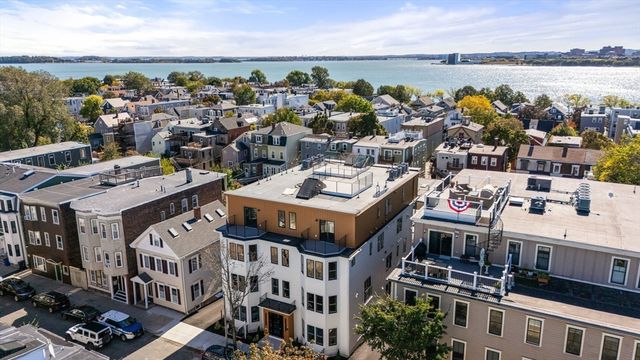 527 E Seventh Street 101, Boston, MA 02127