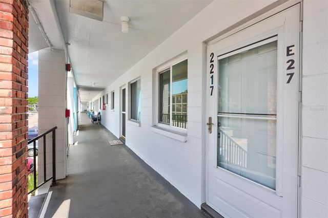 2217 SUNSET DRIVE E27, Bradenton, FL 34207