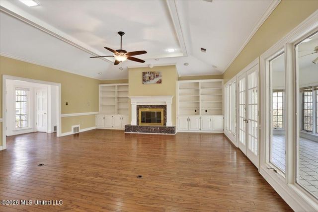 7170 Country Oaks Drive, Southaven, MS 38672