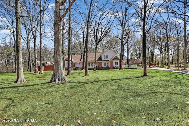 7170 Country Oaks Drive, Southaven, MS 38672