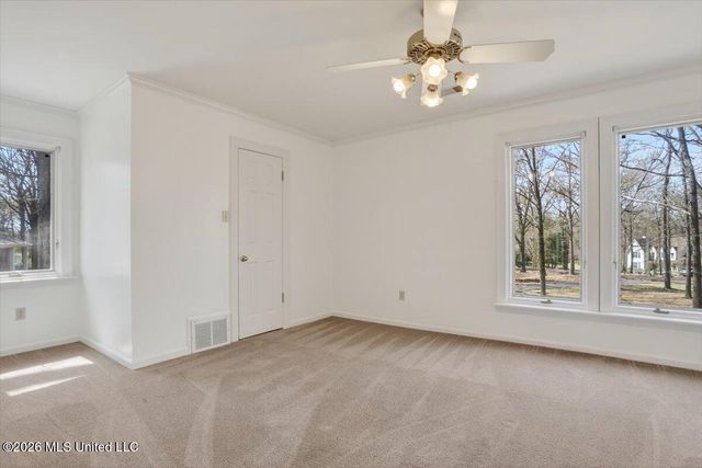 7170 Country Oaks Drive, Southaven, MS 38672