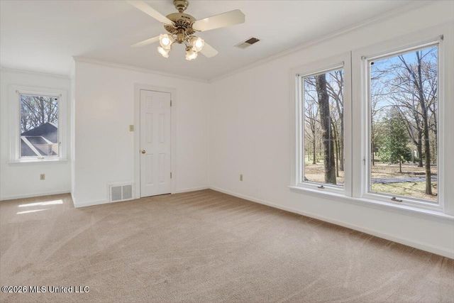 7170 Country Oaks Drive, Southaven, MS 38672