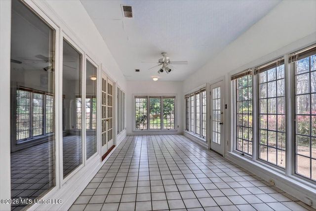 7170 Country Oaks Drive, Southaven, MS 38672