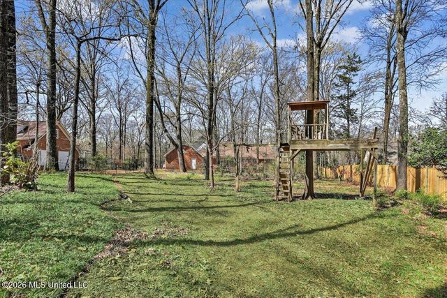 7170 Country Oaks Drive, Southaven, MS 38672