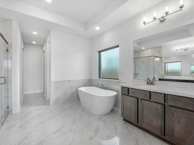 2714 Nova Beach Drive, Texas City, TX 77568