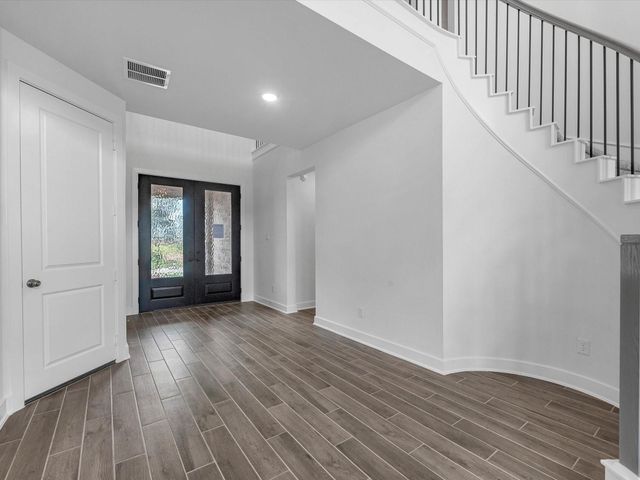 2714 Nova Beach Drive, Texas City, TX 77568