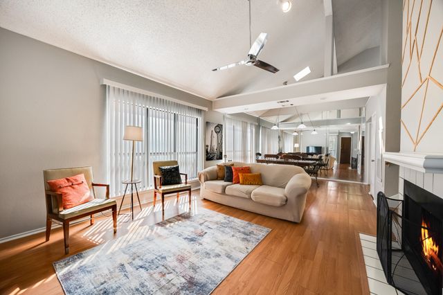 1106 Alameda Drive, Carrollton, TX 75007